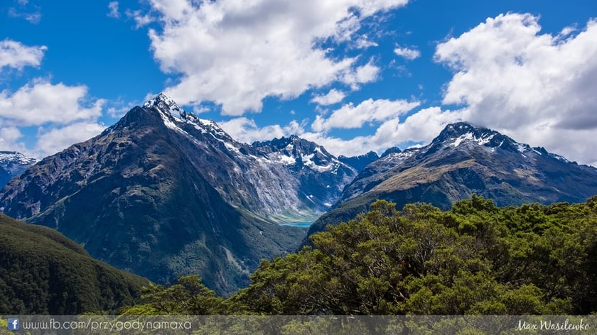 Nowa Zelandia, widok na jezioro Marian
